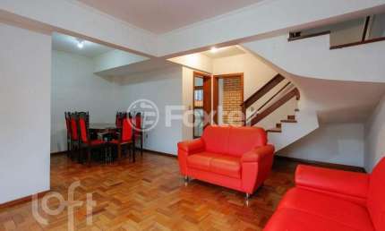 Casa com 2 quartos à venda na Rua Heitor Manganelli, 397, Jardim Itu Sabará, Porto Alegre, 131 m2 por R$ 560.000