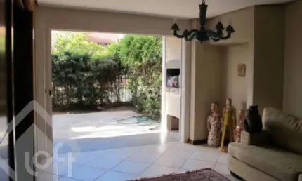 Casa em condomínio fechado com 3 quartos à venda na rua engenheiro ildefonso simões lopes, 114, três figueiras, porto alegre, 222 m2 por r$ 1.383.000
