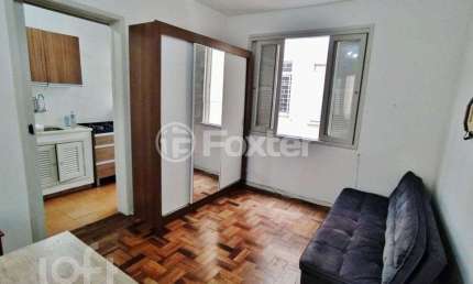 Apartamento com 1 quarto à venda na Rua Professor Cristiano Fischer, 2256, Jardim do Salso, Porto Alegre, 28 m2 por R$ 150.000