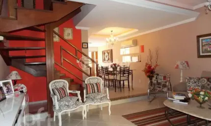 Casa em condomínio fechado com 2 quartos à venda na Avenida Edgar Pires de Castro, 1286, Hípica, Porto Alegre, 212 m2 por R$ 505.000