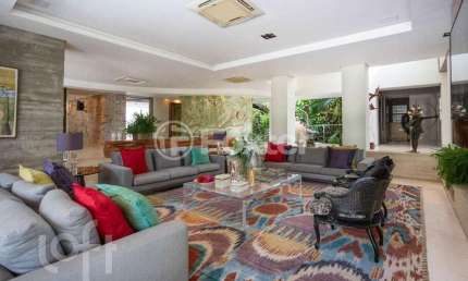 Casa com 3 quartos à venda na Rua Doutor Barbosa Gonçalves, 451, Chácara das Pedras, Porto Alegre, 1291 m2 por R$ 25.000.000
