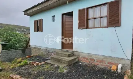 Casa com 1 quarto à venda na rua octávio de souza, 772, teresópolis, porto alegre, 345 m2 por r$ 169.000