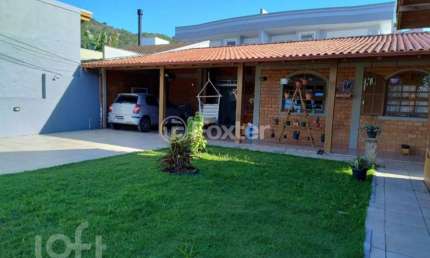 Casa com 4 quartos à venda na Rua Franklin Cascaes, 282, Ponta das Canas, Florianópolis, 250 m2 por R$ 1.200.000