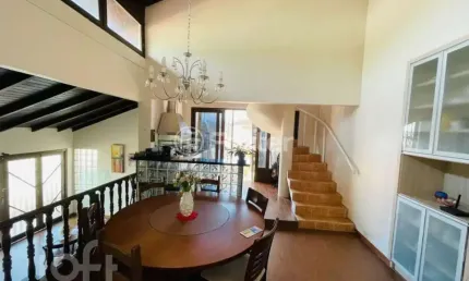Casa com 4 quartos à venda na Rua Maria Eduarda, 427, Pantanal, Florianópolis, 272 m2 por R$ 2.765.000