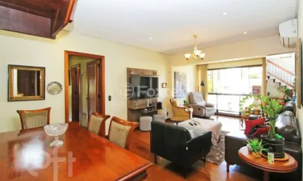Cobertura com 3 quartos à venda na Rua Dona Laura, 782, Rio Branco, Porto Alegre, 289 m2 por R$ 1.890.000