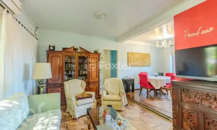 Casa com 3 quartos à venda na rua joão berutti, 336, chácara das pedras, porto alegre, 151 m2 por r$ 899.000