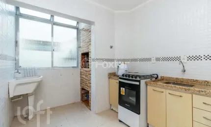 Apartamento com 3 quartos à venda na rua general vasco alves, 348, centro histórico, porto alegre, 58 m2 por r$ 310.000