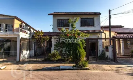 Casa com 3 quartos à venda na rua vicente ferreira gomes, 496, sarandi, porto alegre, 237 m2 por r$ 750.000