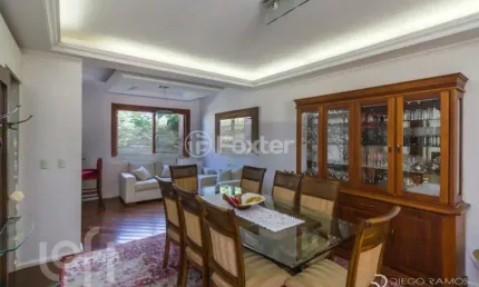 Casa em condomínio fechado com 3 quartos à venda na rua curupaiti, 43, cristal, porto alegre, 211 m2 por r$ 950.000