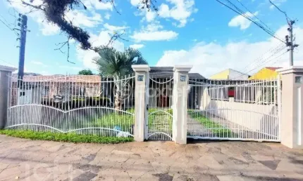 Casa com 2 quartos à venda na Rua do Schneider, 150, Hípica, Porto Alegre, 213 m2 por R$ 690.000