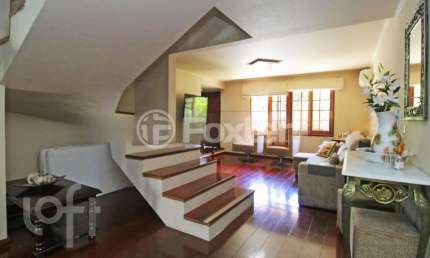 Casa com 4 quartos à venda na Rua Adão Pinheiro da Silva, 575, Ipanema, Porto Alegre, 250 m2 por R$ 990.000