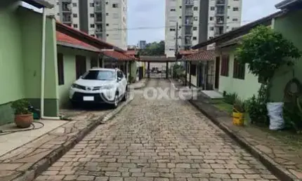 Casa com 2 quartos à venda na Rua José Arlindo Fadanelli, 410, Esplanada, Caxias do Sul, 108 m2 por R$ 360.000