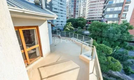 Cobertura com 3 quartos à venda na Rua Cabral, 1465, Rio Branco, Porto Alegre, 242 m2 por R$ 2.200.000