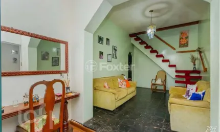 Casa com 6 quartos à venda na Rua Carlos Von Koseritz, 666, São João, Porto Alegre, 242 m2 por R$ 1.500.000