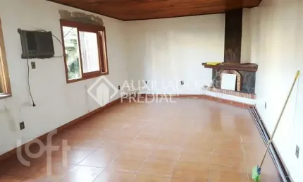 Casa com 3 quartos à venda na rua afonso arinos, 858, camaquã, porto alegre, 180 m2 por r$ 500.000