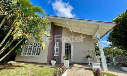 Casa com 4 quartos à venda na Rua Capiberibe, 441, Igara, Canoas, 222 m2 por R$ 1.400.000