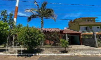 Casa com 3 quartos à venda na Rua Ernesto da Silva Rocha, 62, Estância Velha, Canoas, 180 m2 por R$ 712.500