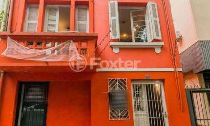 Casa com 4 quartos à venda na Rua Felipe Camarão, 66, Rio Branco, Porto Alegre, 125 m2 por R$ 940.500