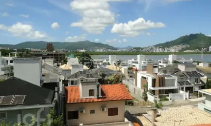 Casa com 5 quartos à venda na Rua Doutor Celso Nicodemus Lopes, 221, João Paulo, Florianópolis, 375 m2 por R$ 3.000.000