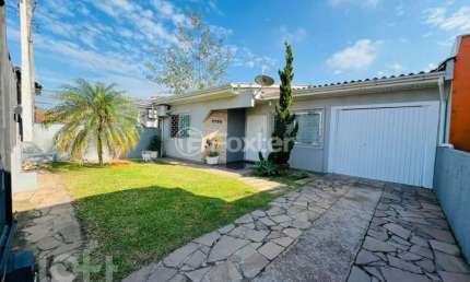 Casa com 3 quartos à venda na Rua Bartolomeu de Gusmão, 1799, Fátima, Canoas, 139 m2 por R$ 540.000