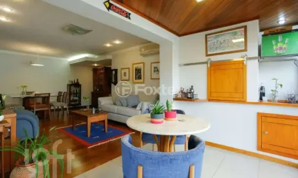 Apartamento com 3 quartos à venda na rua dona laura, 782, rio branco, porto alegre, 140 m2 por r$ 1.590.000