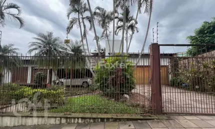 Casa com 5 quartos à venda na Rua Monte Castelo, 186, Nossa Senhora das Graças, Canoas, 618 m2 por R$ 3.500.000