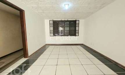 Casa com 3 quartos à venda na Rua Caldre e Fião, 658, Santo Antônio, Porto Alegre, 128 m2 por R$ 450.000