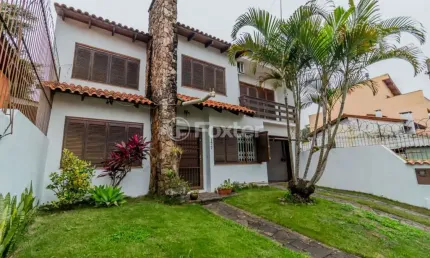 Casa com 5 quartos à venda na Rua Dona Sofia, 177, Santa Tereza, Porto Alegre, 299 m2 por R$ 850.000