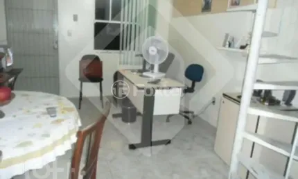 Casa em condomínio fechado com 2 quartos à venda na rua são miguel, 310, coronel aparício borges, porto alegre, 45 m2 por r$ 250.000