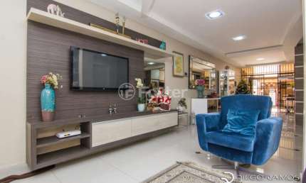 Casa com 4 quartos à venda na Rua Folha da Tarde, 58, Cristal, Porto Alegre, 201 m2 por R$ 950.000