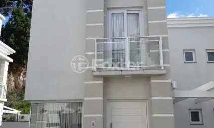 Casa em condomínio fechado com 3 quartos à venda na Rua Vinte E Oito, 249, São José, Canela, 139 m2 por R$ 980.000