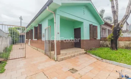 Casa com 4 quartos à venda na Rua Tamandaré, 787, Camaquã, Porto Alegre, 188 m2 por R$ 480.000