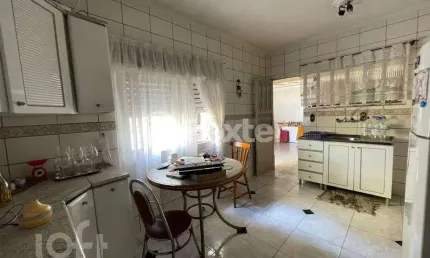 Casa com 3 quartos à venda na Rua Dom Pedro II, 619, Nossa Senhora das Graças, Canoas, 160 m2 por R$ 1.500.000