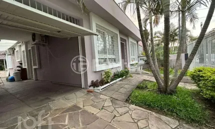 Casa com 3 quartos à venda na Avenida Rachel Wolfrid, 65, Morro Santana, Porto Alegre, 165 m2 por R$ 780.000