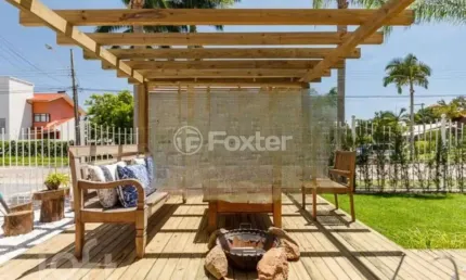 Casa com 5 quartos à venda na Avenida dos Coqueiros, 667, Daniela, Florianópolis, 383 m2 por R$ 2.200.000