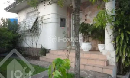 Casa com 3 quartos à venda na Avenida Carneiro da Fontoura, 95, Jardim São Pedro, Porto Alegre, 160 m2 por R$ 800.000
