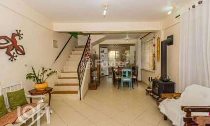 Casa com 5 quartos à venda na Rua Doutor Luiz da Silva Flores, 85, Teresópolis, Porto Alegre, 308 m2 por R$ 1.100.000