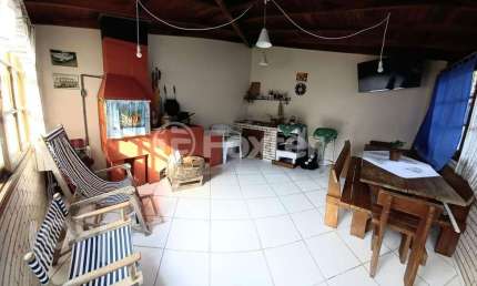 Casa com 3 quartos à venda na Rua Gustavo Leopoldo Feltes, 860, Canudos, Novo Hamburgo, 201 m2 por R$ 750.000