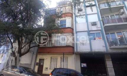 Apartamento com 2 quartos à venda na Rua Duque de Caxias, 1570, Centro Histórico, Porto Alegre, 51 m2 por R$ 200.000
