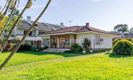 Casa com 3 quartos à venda na Rua João Mendes Ouriques, 234, Jardim Isabel, Porto Alegre, 200 m2 por R$ 900.000