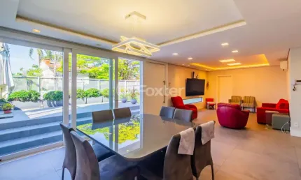 Casa com 3 quartos à venda na Rua Mozart, 98, Três Figueiras, Porto Alegre, 310 m2 por R$ 2.290.000