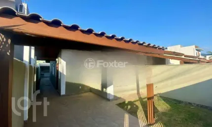 Casa com 2 quartos à venda na servidão anna luiza da conceição, 426, são joão do rio vermelho, florianópolis, 70 m2 por r$ 350.000