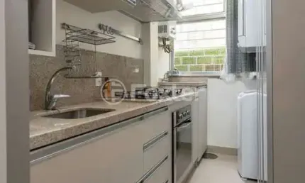Apartamento com 2 quartos à venda na rua saldanha marinho, 98, menino deus, porto alegre, 59 m2 por r$ 300.000