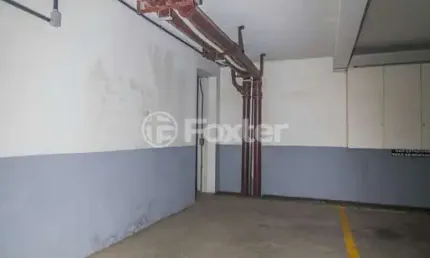 Garagem à venda na Avenida Independência, 813, Independência, Porto Alegre, 12 m2 por R$ 49.000