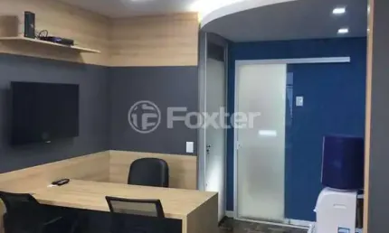 Sala comercial com 1 sala à venda na Avenida Assis Brasil, 1800, Passo da Areia, Porto Alegre, 24 m2 por R$ 135.000