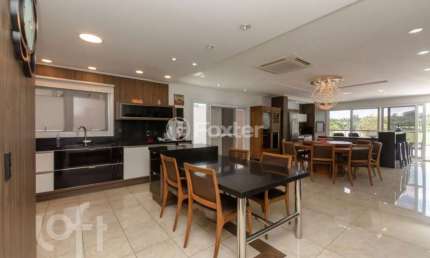Casa em condomínio fechado com 3 quartos à venda na Avenida Juca Batista, 8000, Belém Novo, Porto Alegre, 506 m2 por R$ 3.800.000