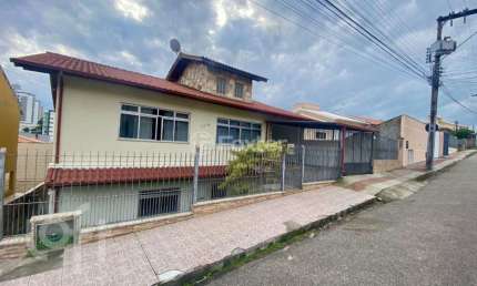 Casa com 4 quartos à venda na Rua Vidal Gregório Pereira, 226, Jardim Atlântico, Florianópolis, 200 m2 por R$ 1.349.000