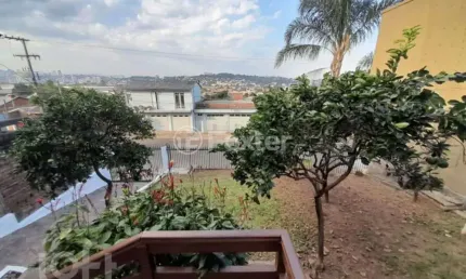 Casa com 3 quartos à venda na Rua dos Coqueiros, 136, Ideal, Novo Hamburgo, 228 m2 por R$ 852.000