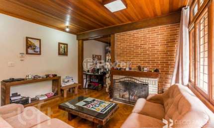 Casa com 4 quartos à venda na Rua Engenheiro Tito Marques Fernandes, 225, Ipanema, Porto Alegre, 600 m2 por R$ 1.600.000