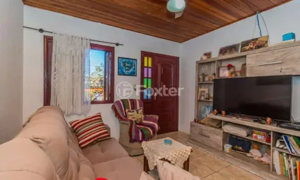 Casa com 2 quartos à venda na rua andré primo biazetto, 200, campo novo, porto alegre, 135 m2 por r$ 550.000